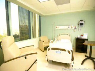 Patient Room - Twin Towers Bariatric Center in Tijuana-Mexico