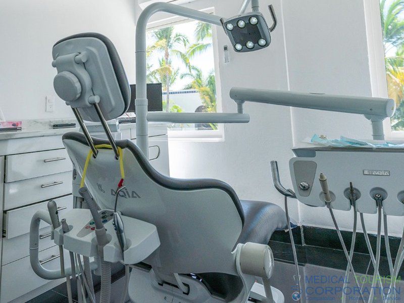 Dental Chair at Advanced Cabo Dentistry