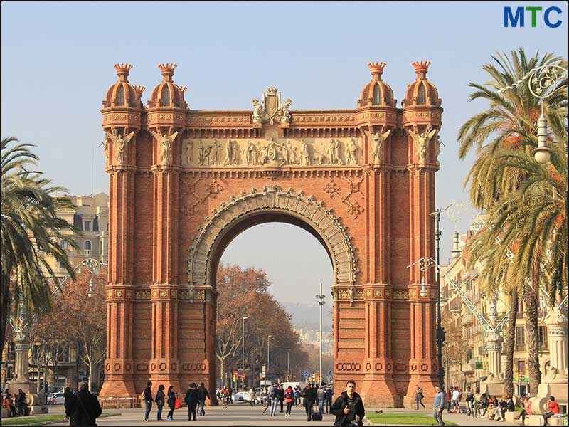 Triumphal Arch | Barcelona