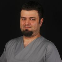 Dr. Utku Dincer, DDS