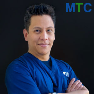Dr. Nestor Salguero | Best dentist in Cancun
