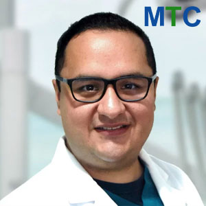 Dr. Oscar Calvillo | Best dentist in Cancun