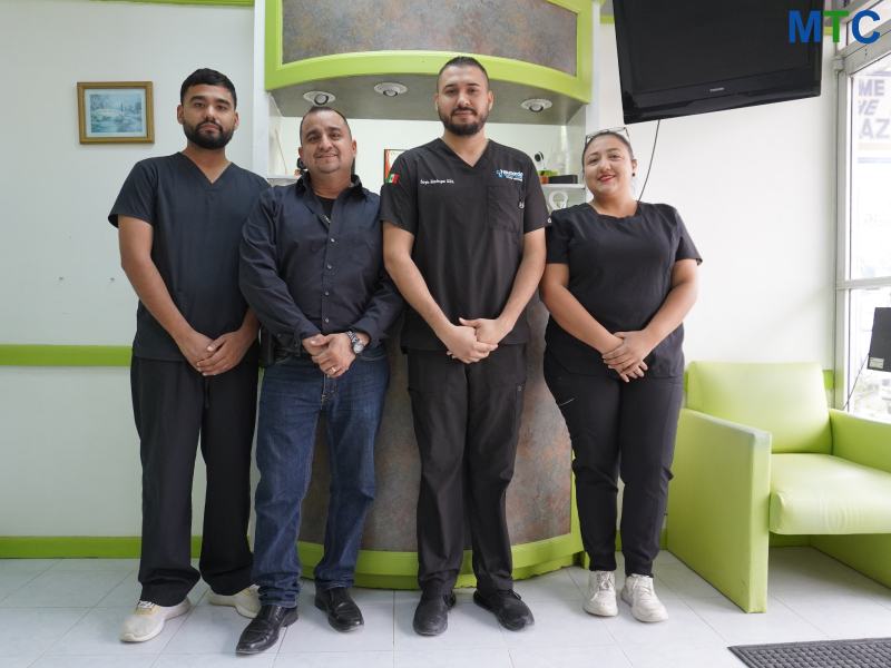 Bucardo Dental clinic Team, Nuevo Progreso, Mexico